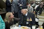 Invalide veteranen in gesprek met Kamerleden, 9 november 2013